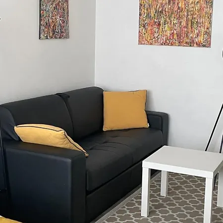 Apartment Studio L'art Abstrait - Centre D'agen- Gare 3'